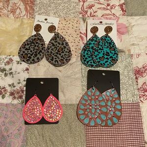 STOCKING STUFFERS Fashion Jewelry Wild Print Earrings NEW